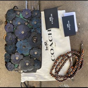 AUTHENTIC Coach 1941 Dinky Tea Rose Purse